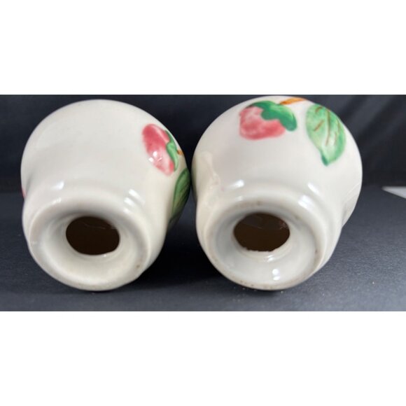 Vintage Ceramic Apple Salt & Pepper Shakers Set White & Pink Country Decor - Picture 4 of 4